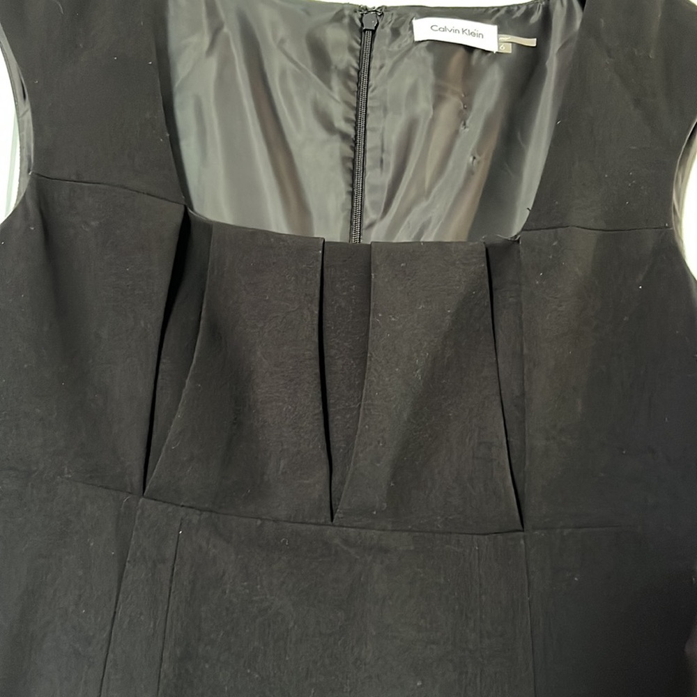 Stunning Calvin Klein Little Black Dress - Picture 2 of 4